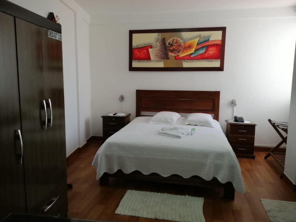 סנטה קרוז דה לה סיירה Buen Retiro Apart Hotel מראה חיצוני תמונה