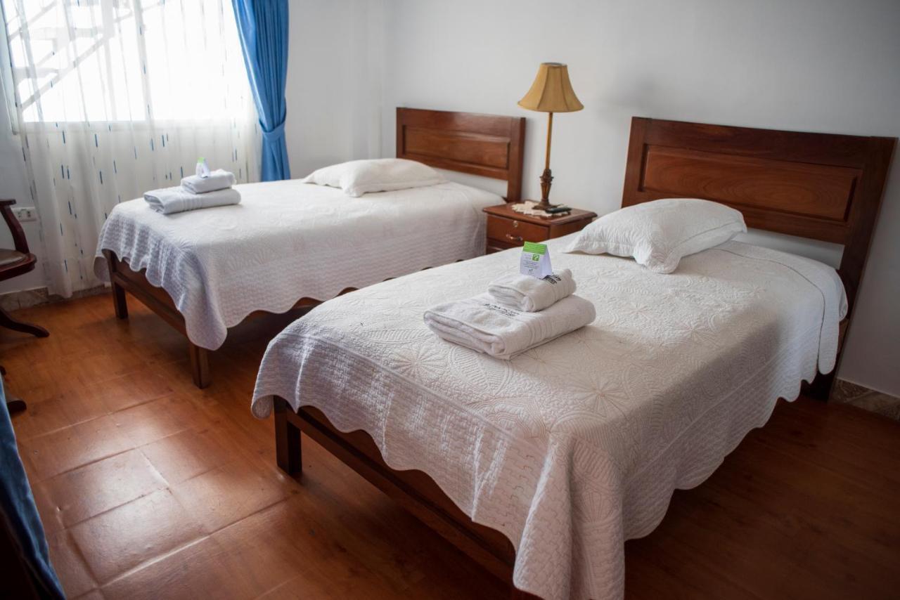 סנטה קרוז דה לה סיירה Buen Retiro Apart Hotel מראה חיצוני תמונה